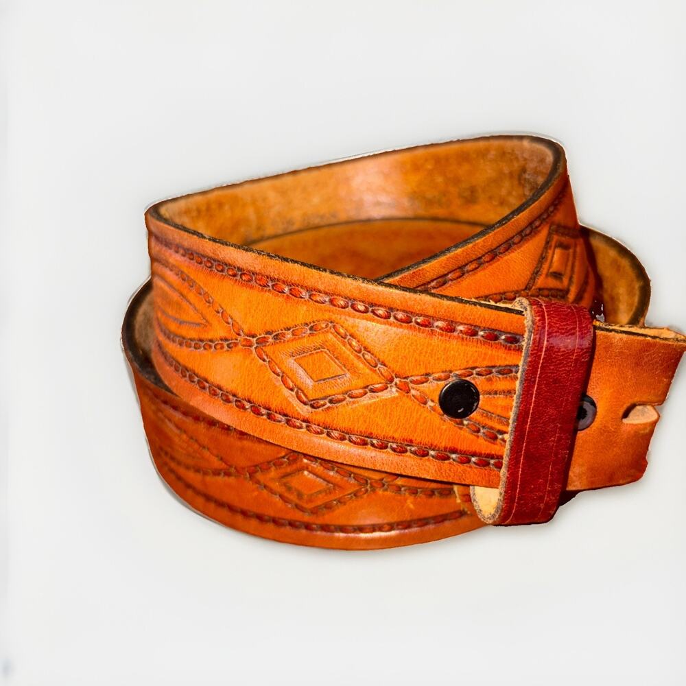 Wrangler Genuine Leather Tooled Belt Size 42 Brown Leather Mens/Unisex